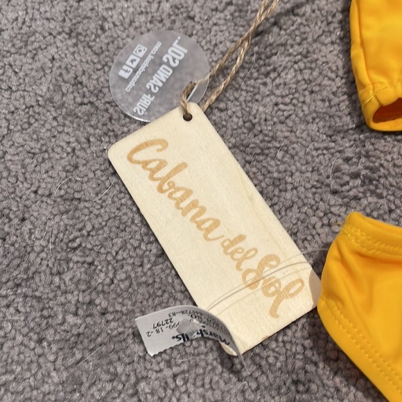 Cabana deal Dol Bikini - Picture 3 of 3